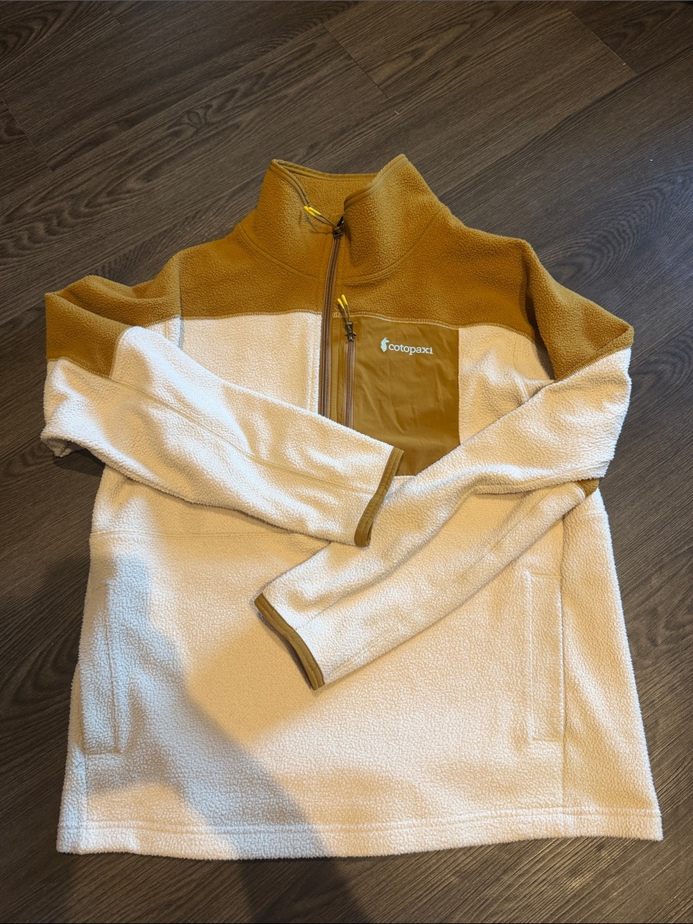 Cotopaxi fleece pullover